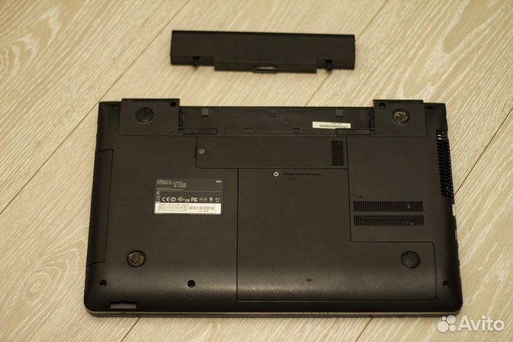 Ноутбук Samsung NP355V5C