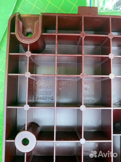 Подставка lg 42LN541V