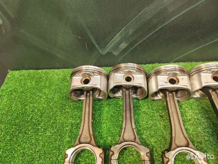 Поршень с шатуном Kia Spectra S6D 2004-2011