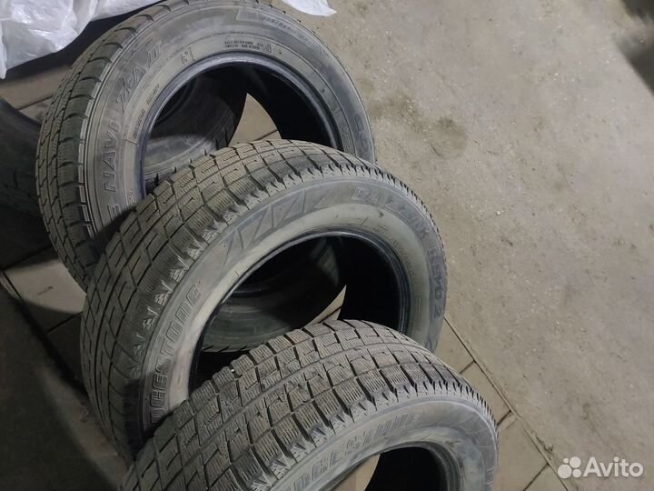 Bridgestone Blizzak Revo2 205/65 R16