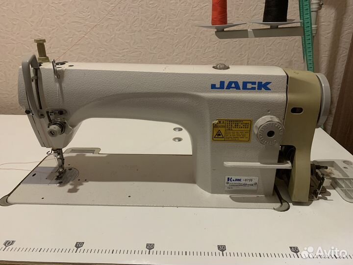 Швейная машина jack