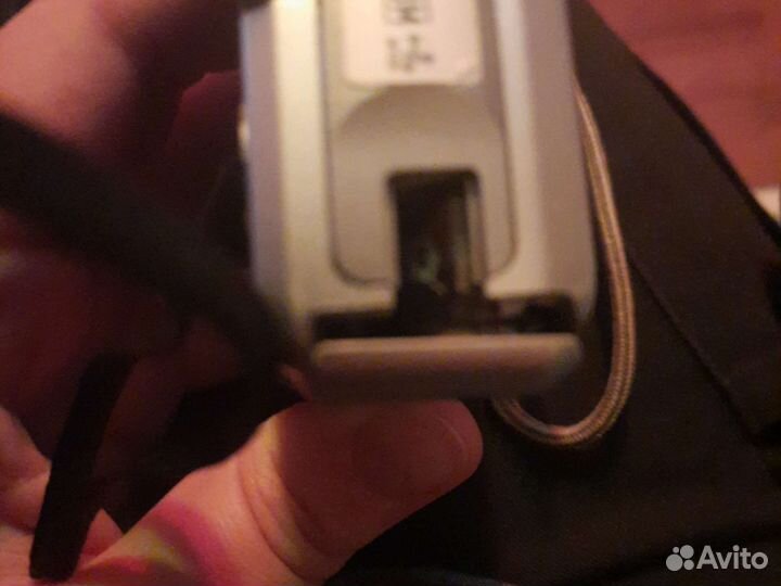 Компактный фотоаппарат sony