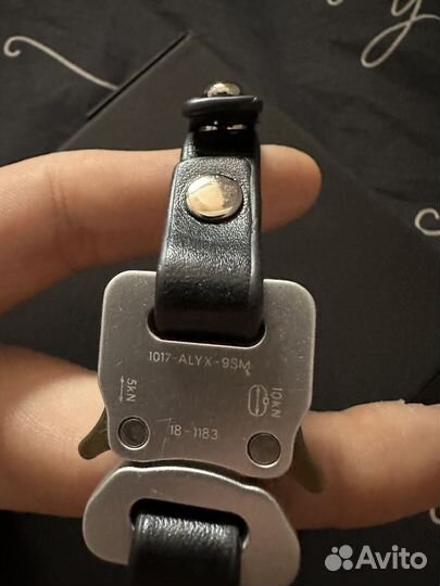 1017 Alyx браслет