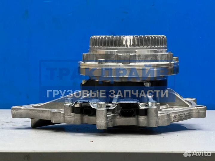 Насос водяной Mercedes Actros MP4 MP5 Antos Arocs мотор OM471LA с вискомуфтой