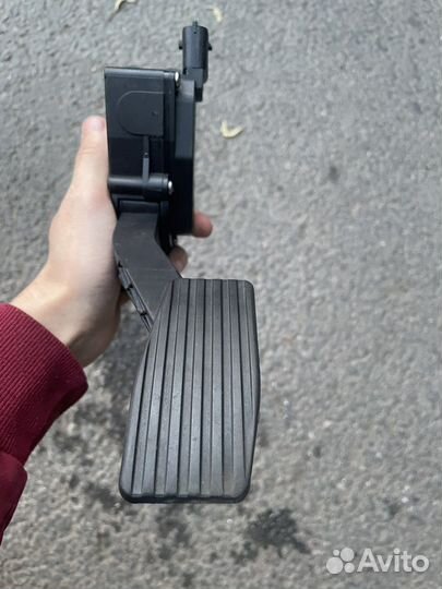 Электронная педаль газа granta