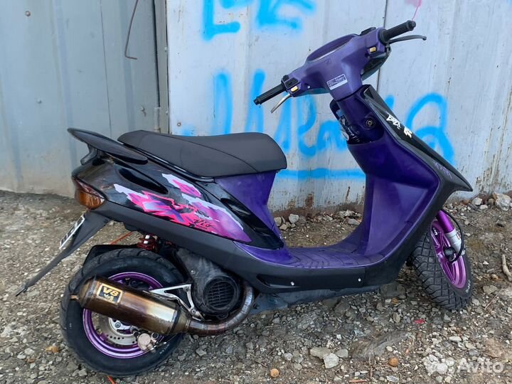 Скутер(мопед)