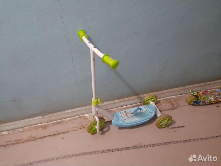 Самокат детский трехколесный бу