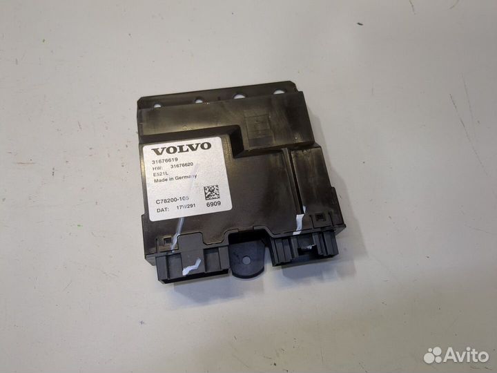 Блок управления доводчика Volvo S90, 2018