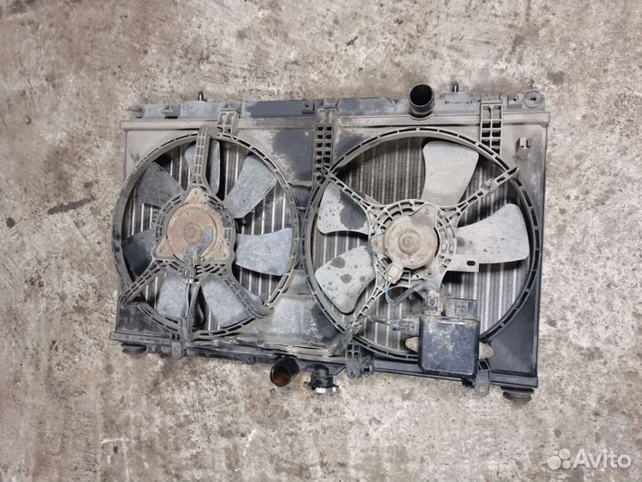 Вентилятор охлаждения Mitsubishi lancer 9 1.6 4G18