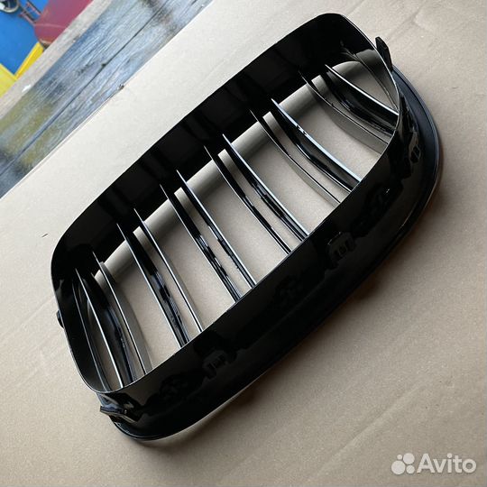 Решетка радиатора ноздри BMW GT 5 F07 performance