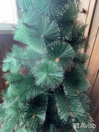 Елка искусственная заснеженная