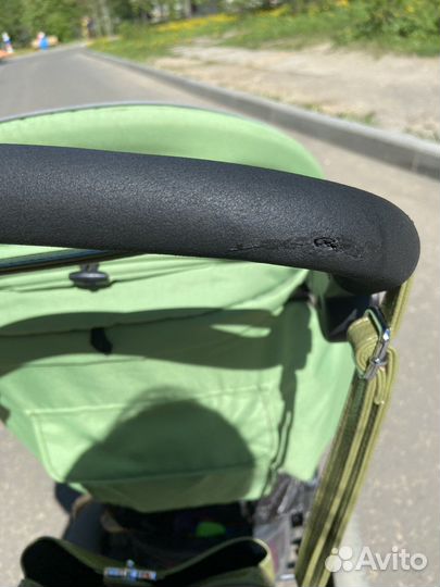 Прогулочная коляска
