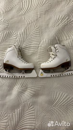 Коньки детские для фигурного катания