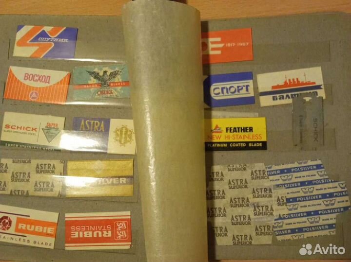 Коллекция лезвий и марок СССР