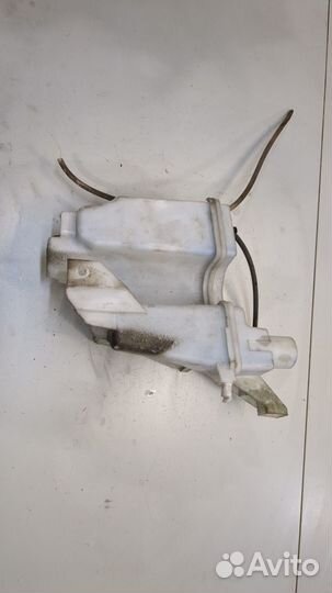 Бачок омывателя Nissan Juke, 2011