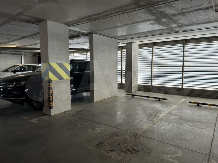 Машиноместо