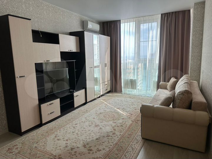 1-к. квартира, 45 м², 21/22 эт.