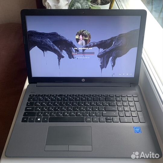 Ноутбук HP 250 G7