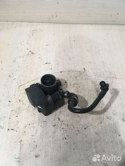 Дроссельная заслонка Гольф 4 036133062