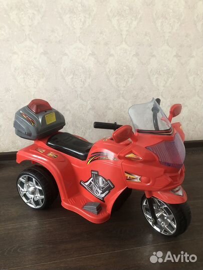 Детский электромобиль