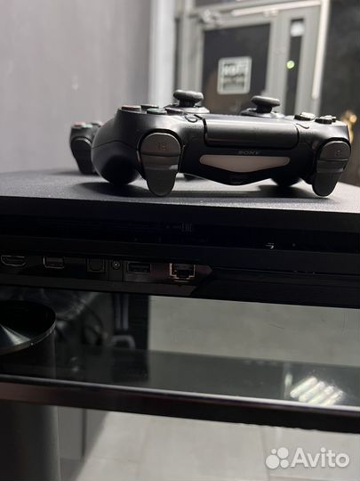 Sony PS4 Pro 1tb