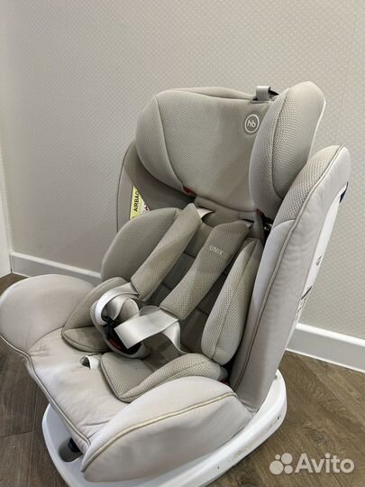 Автокресло Happy Baby Unix, крепление isofix