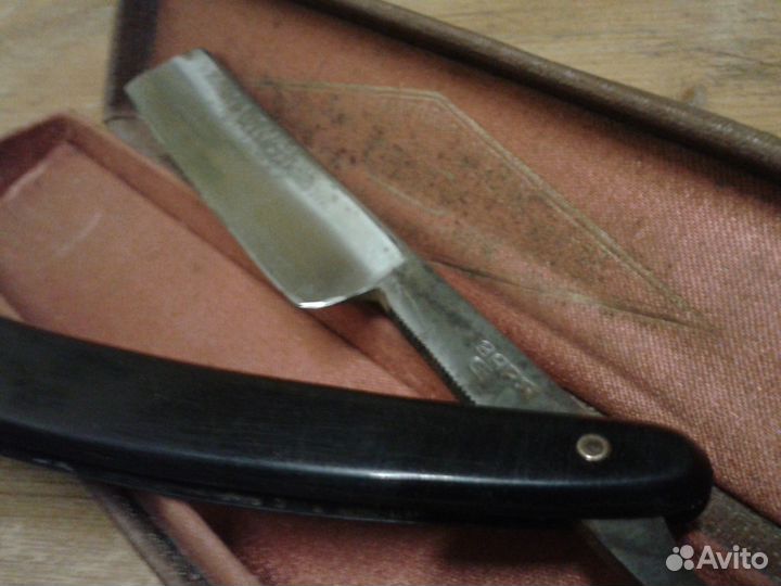 Опасная бритва заря