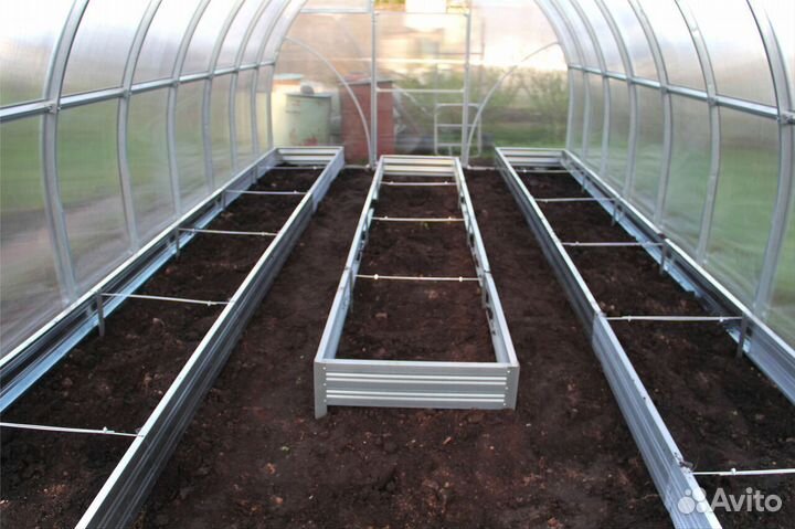 Теплица каплевидная