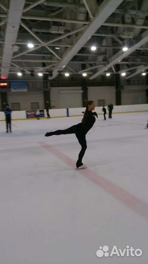 Тренер по фигурному катанию