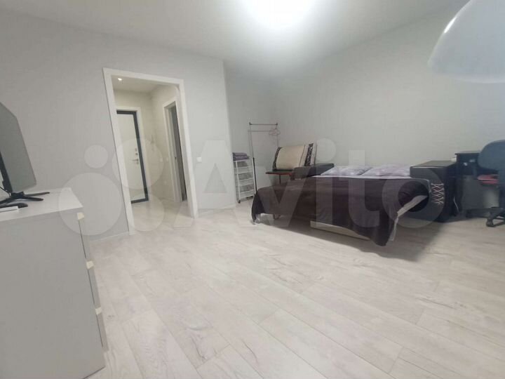 1-к. квартира, 40 м², 15/18 эт.