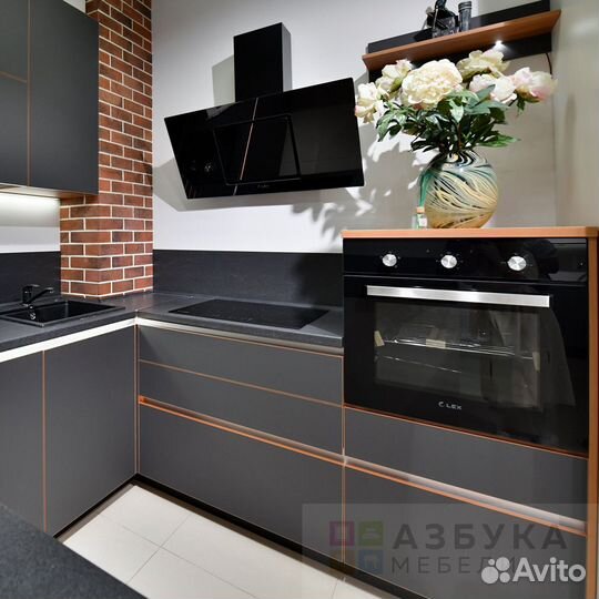 Модные кухни. Кухонные гарнитуры на заказ