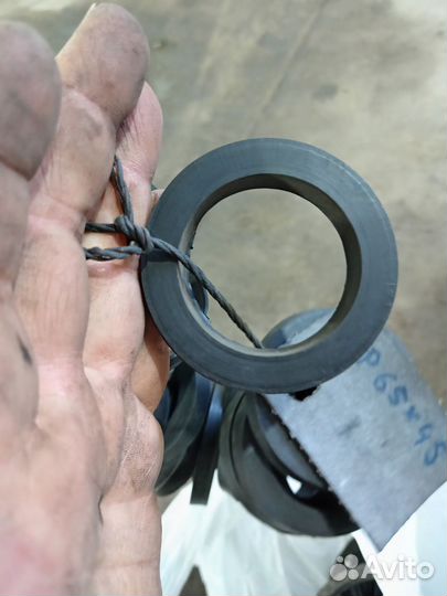 Монжетные кольца