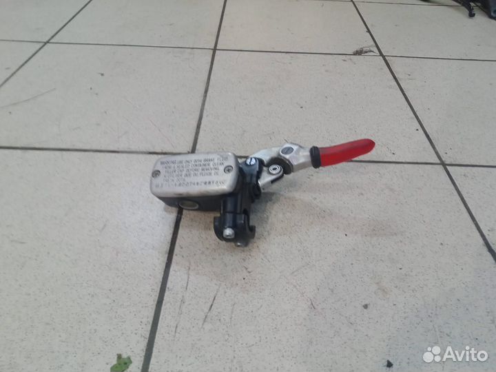 Машинка тормоза Suzuki GSX-R 1100 1992