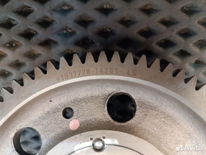 1837778 Шестерня распредвала Daf XF106