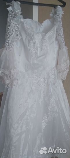 Свадебное платье