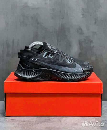 Кроссовки мужские Nike