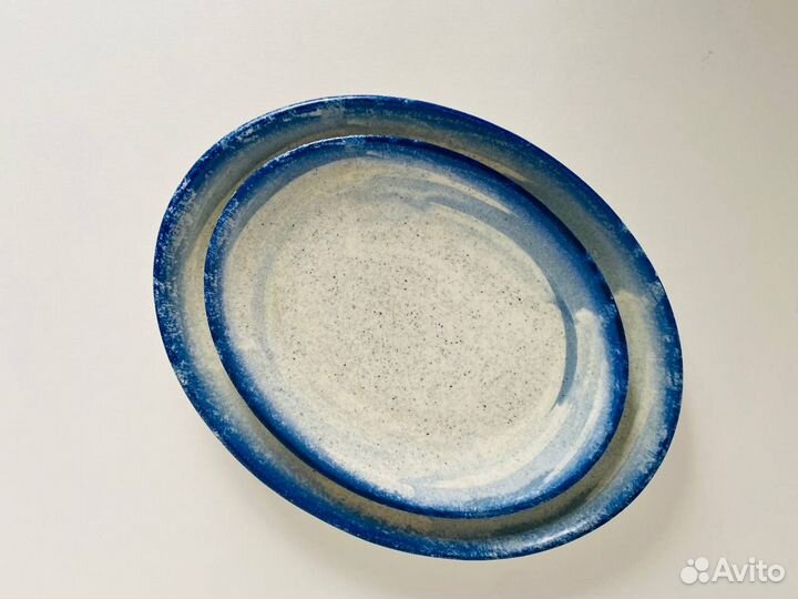 Столовая посуда, тарелки, чашки, чайник. фарфор Bo