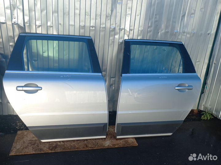 Дверь задняя всборе на Volvo XC70 2 поколение