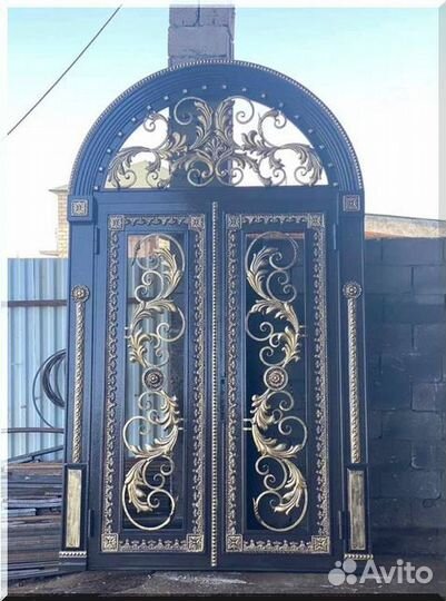 Кованые ворота и калитка