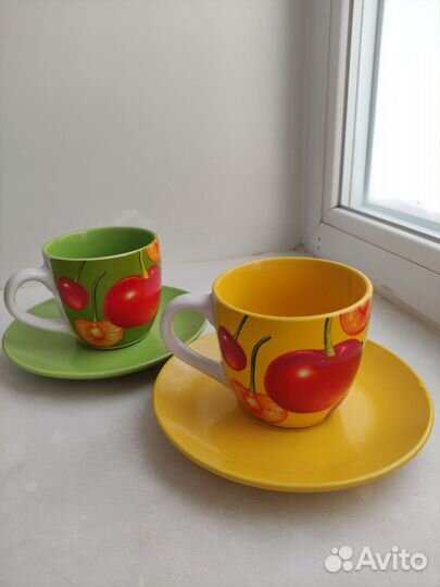 Чайная пара, 2 шт., на подставке, новые