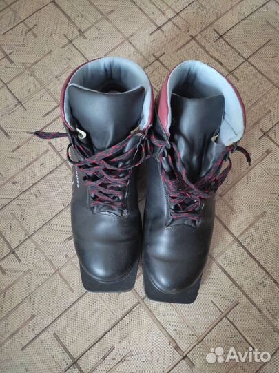 Лыжи беговые