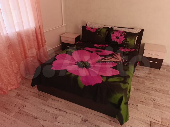 2-к. квартира, 52 м², 2/2 эт.