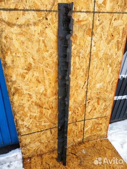 Кронштейн накладки порога левый Bmw X5 35Ix E70