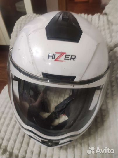 Шлем hizer