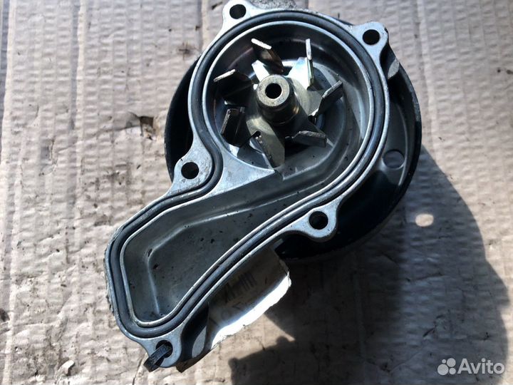 Помпа шкив Honda Civic R18A2