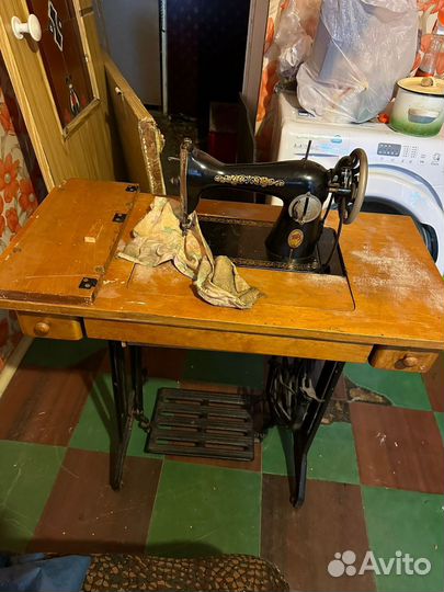 Швейная машина подольск ножная