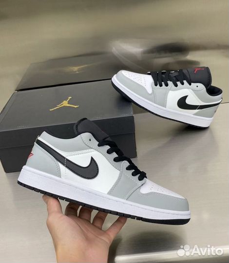 Jordan 1 low light smoke grey оригинал