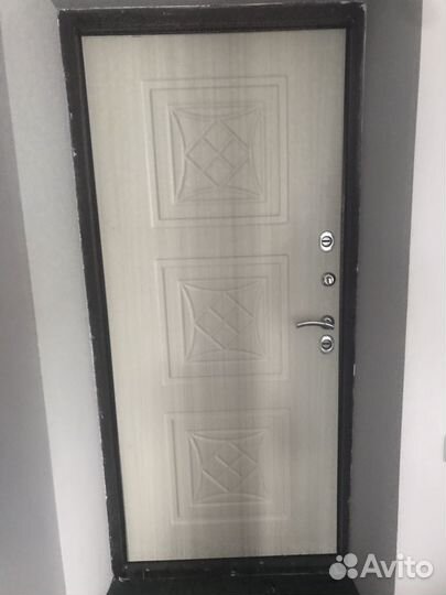 Дверь входная с терморазрывом бу