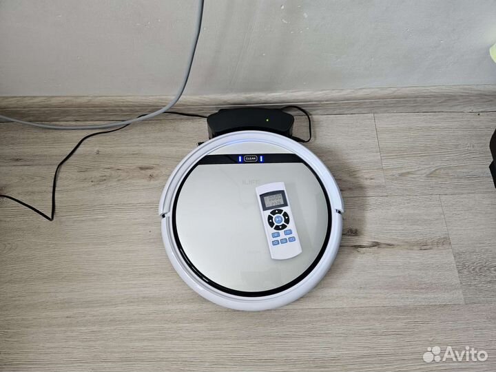 Робот пылесос ilife