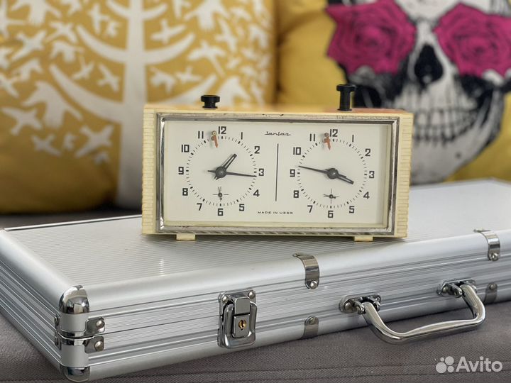 Шахматные часы 